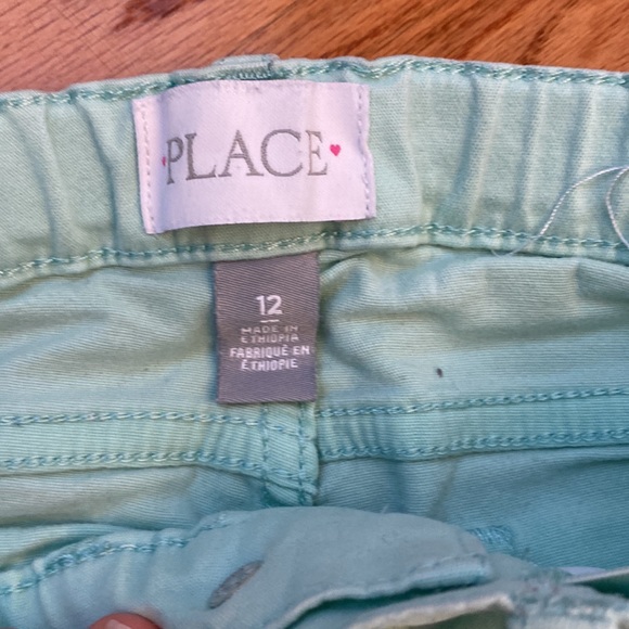 Shorts - Picture 4 of 4